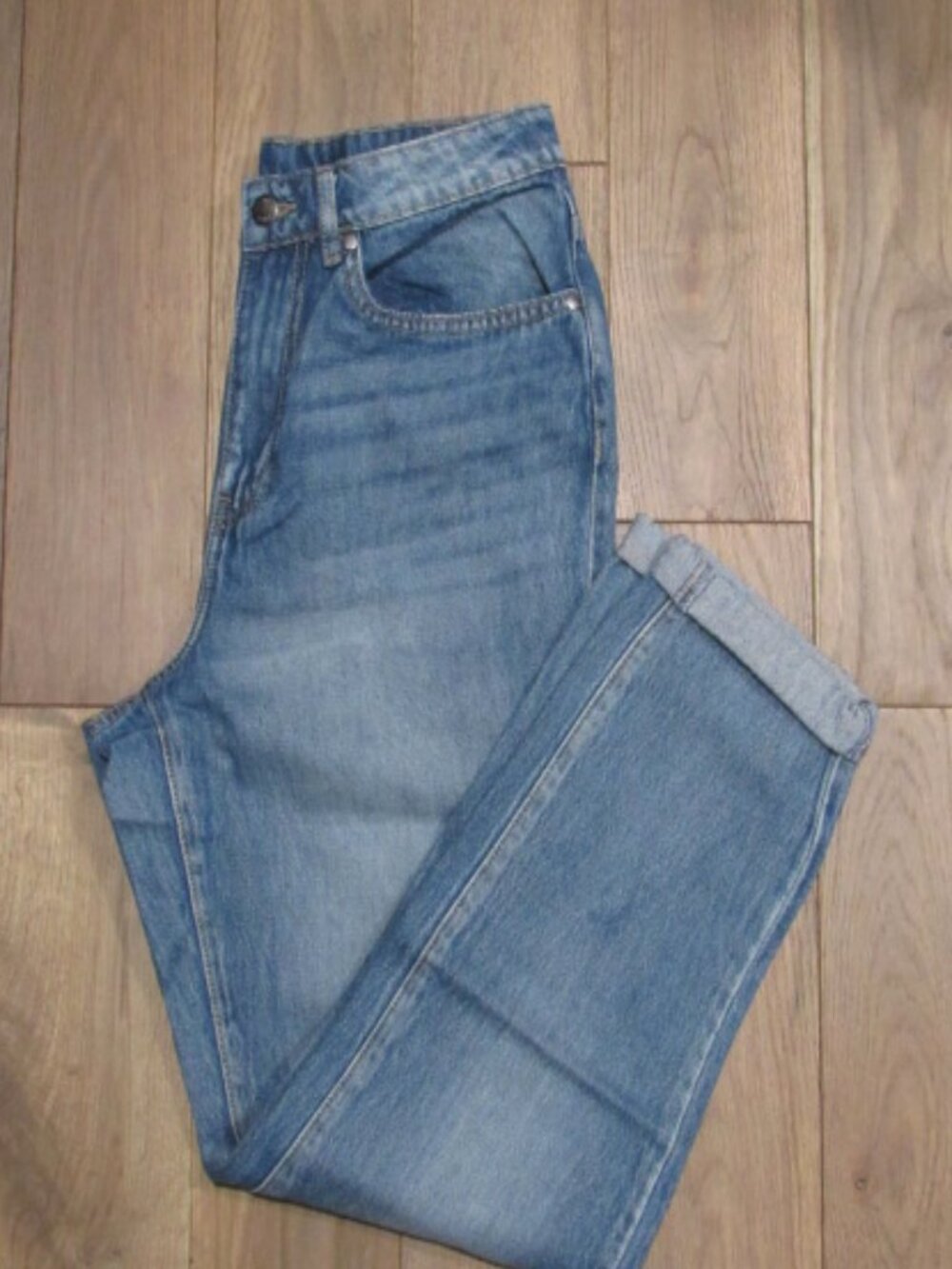 Venus High Rise Loose Fit Cuffed Ankle Jeans 10
